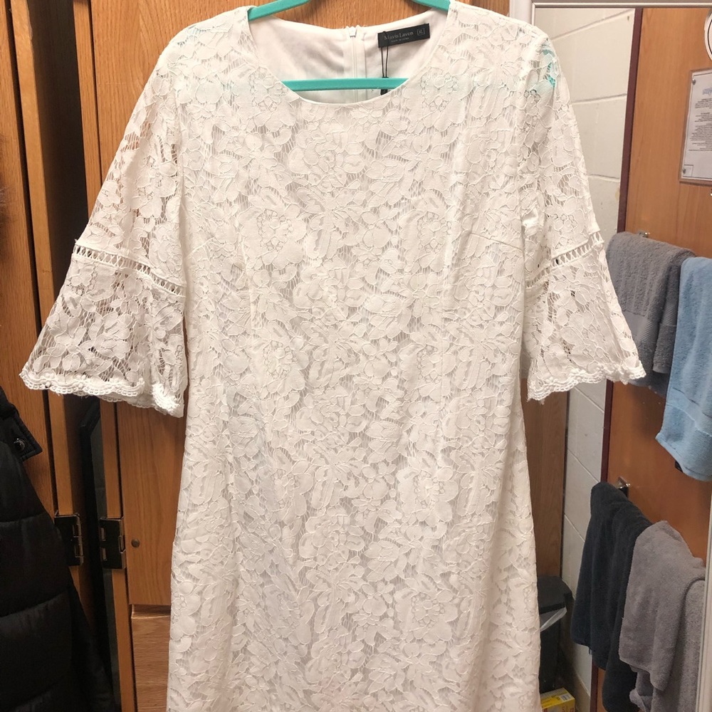 White Lace 3/4 Sleeve Dress